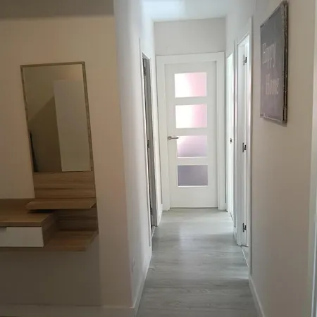 Piso Gallega Appartamento